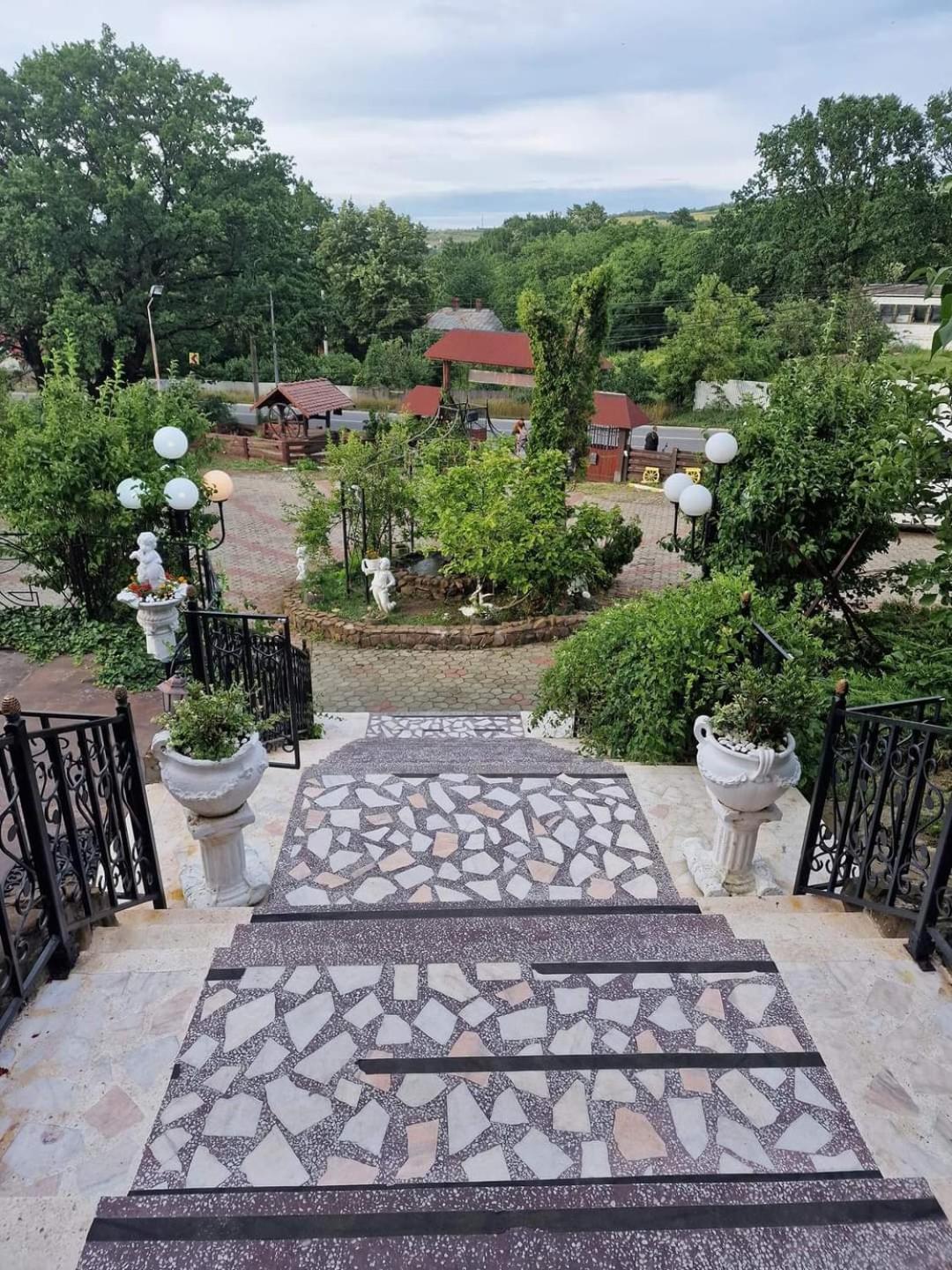Casa Boiereasca Hotel ยาช ภายนอก รูปภาพ